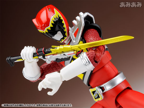 AmiAmi [Character & Hobby Shop] | S.H. Figuarts - Kyoryu Red