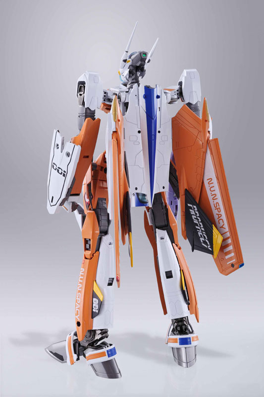 YF-25 Prophecyプラモデル完成品 オレンジ/ホワイト AmiAmi [Character & Hobby Shop] | DX Chogokin - YF-25 Prophecy