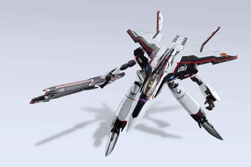 AmiAmi [Character & Hobby Shop] | DX Chogokin - YF-30 Chronos