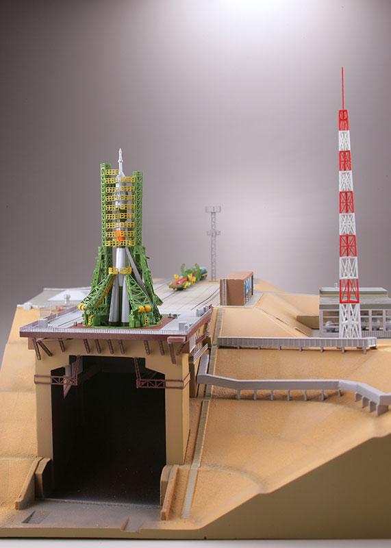 AmiAmi [Character & Hobby Shop]  DiMIX Gi -Limited- SC06 1/700 Soyuz &  Baikonur Launch Complex-1(Released)(Single Shipment)