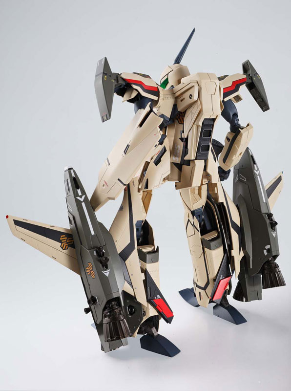 AmiAmi [Character & Hobby Shop] | DX Chogokin - VF-19ADVANCE