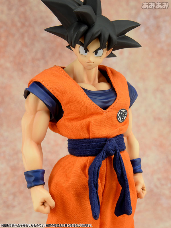 AmiAmi [Character & Hobby Shop]  S.H. Figuarts - Super Saiyan Son Goku  Dragon Ball Z Kai(Released)