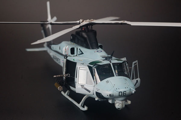 キティホーク 1/48 UH-1Y ヴェノム （完成品） キティホーク 1/48 UH-1Y ヴェノム （完成品） - メルカリ