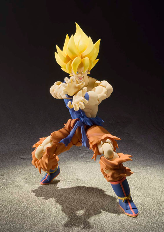 S.H.Figuarts Super Saiyan Son Goku -Legendary Super Saiyan- (Dragon Ball Z)  Action Figure