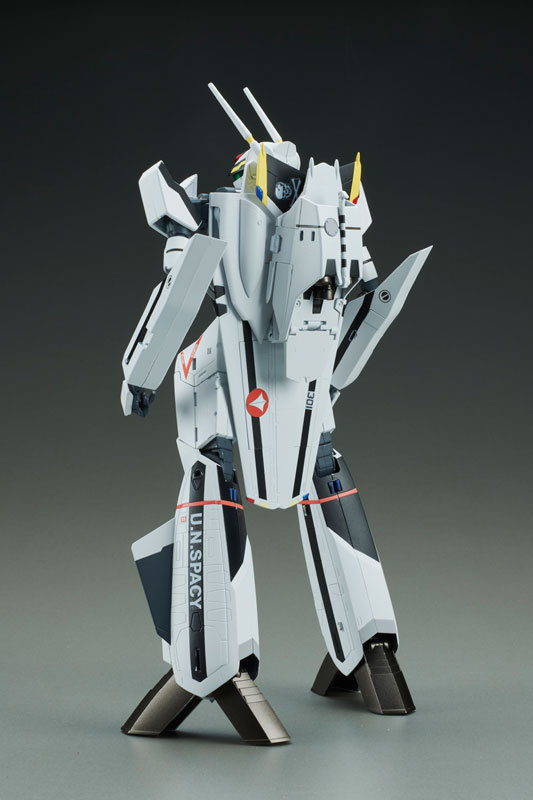 さらに値下げ！FISCHES CLASSIC ZERO 162センチ AmiAmi [Character & Hobby Shop] | Macross Zero 1/60 Kanzen