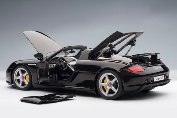 AmiAmi [Character & Hobby Shop] | 1/18 Porsche Carrera GT (Black