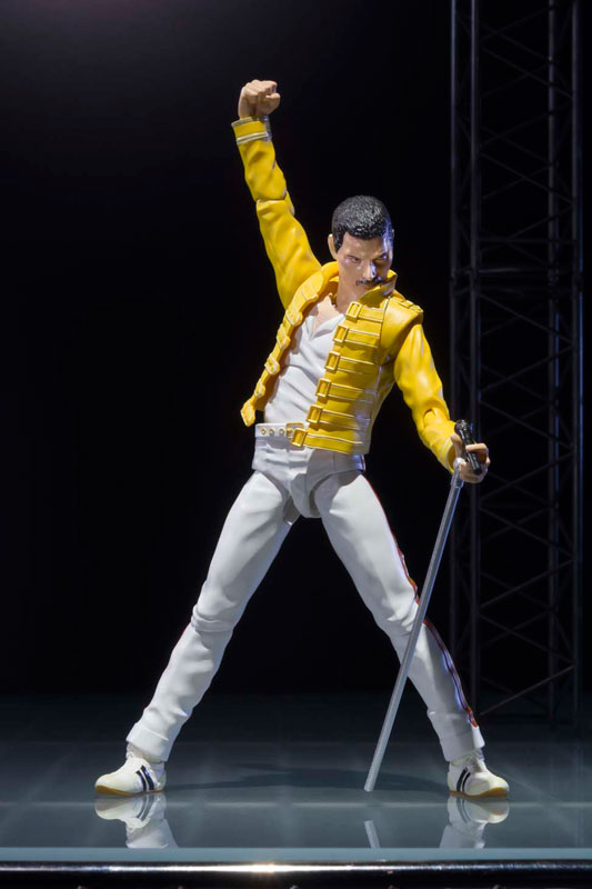 S.H.フィギュアーツ フレディ・マーキュリー 『Live at wemble… AmiAmi [Character & Hobby Shop] | S.H. Figuarts - Freddie