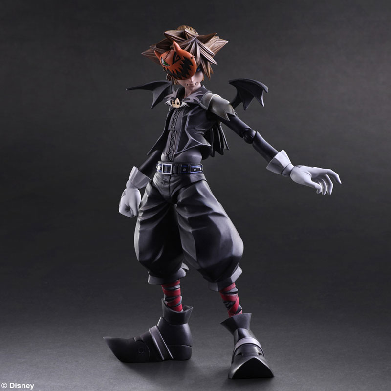 KINGDOM HEARTS III PLAY ARTS KAI ACTION FIGURE - SORA VER. 2