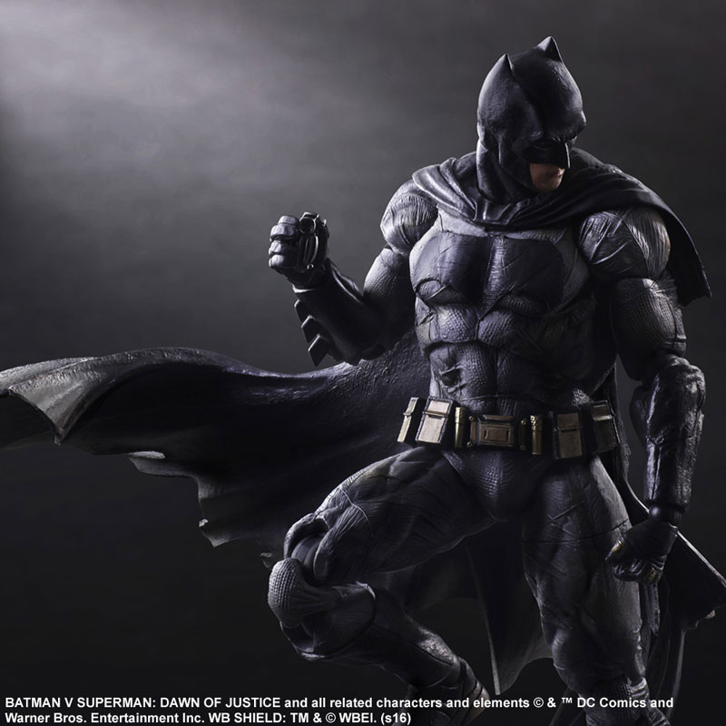 Batman - Figurine Batman Deluxe 30 cm - DC Comics - Des 3 ans - Zoma