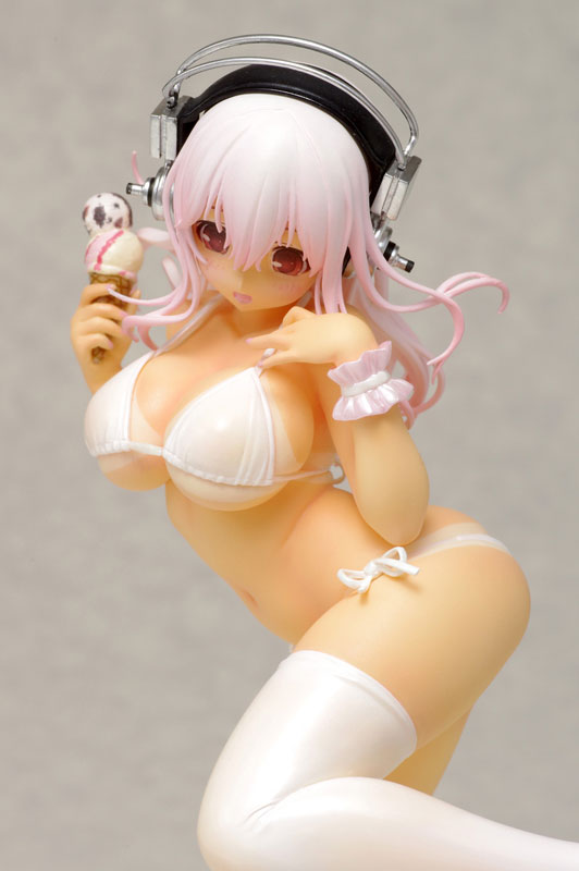 WAVE BEACH QUEENS シャルロット・デュノア Ver.2 1/10 WAVE BEACH QUEENS シャルロット・デュノア Ver.2 1/10