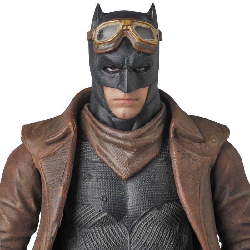 AmiAmi [Character & Hobby Shop] | MAFEX No.031 Nightmare Batman