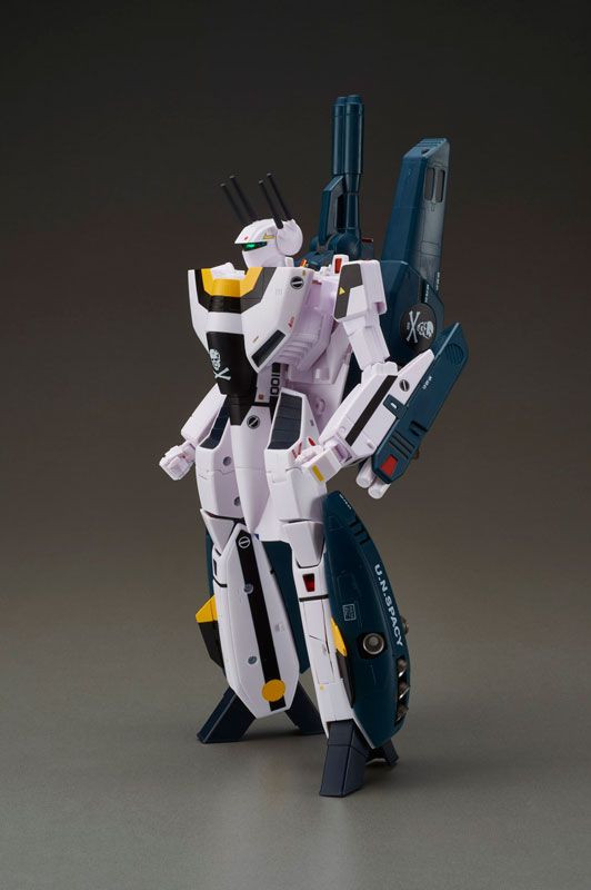 全部半額 マクロス 1/60 VF-1S バルキリー ロイ・フォッカー movie ver