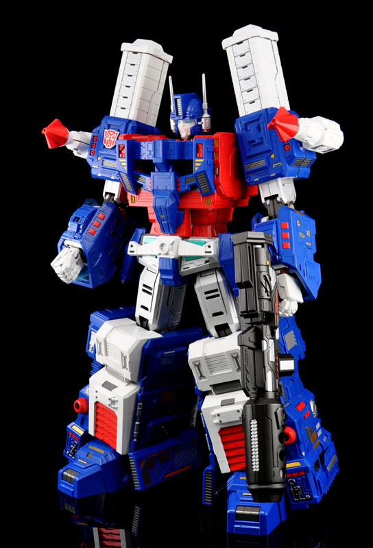 アート・ストーム ULTIL UM-02 ULTRA MAGNUS Transformers Ultimetal UM-02 Ultra Magnus Figure