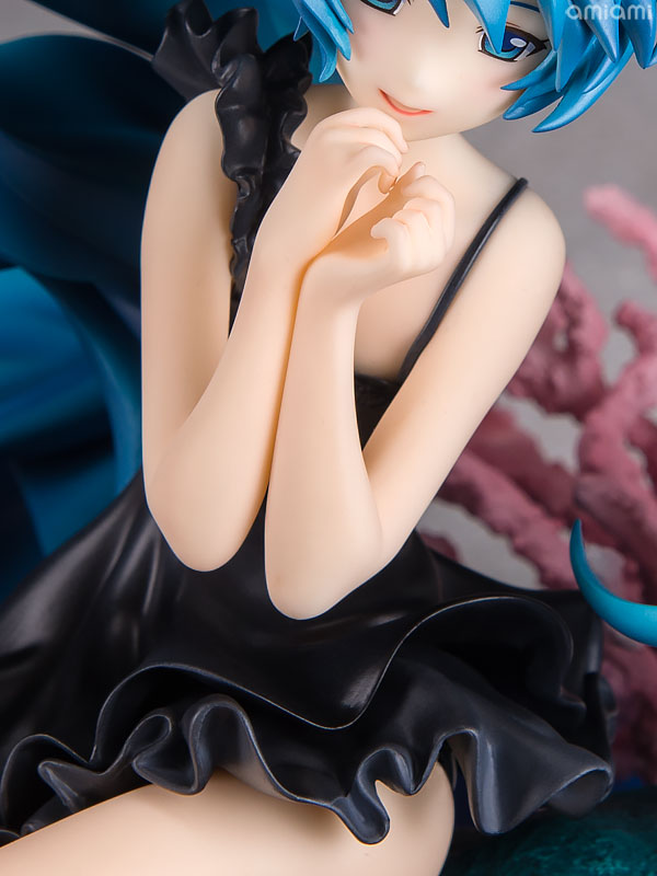 NIB Vocaloid deals Hatsune Miku Deep Sea Girl Ver. 1/8 Scale Painted Figure GSC Japan