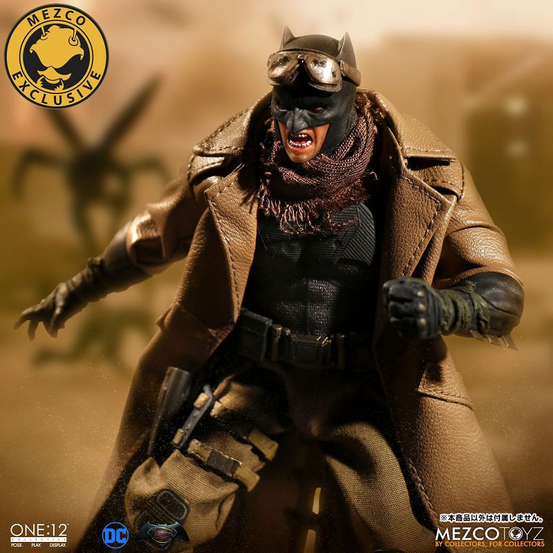 AmiAmi [Character & Hobby Shop] | Batman vs Superman: Dawn of Justice: Mezco  Limited Nightmare Batman 1/12 Action Figure(Released)