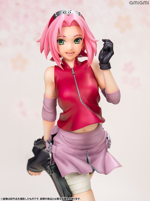 Megahouse Naruto Gals: Sakura Haruno (Ver. 3) DX PVC Figure