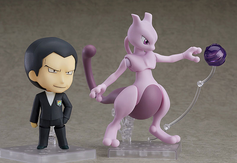 Giovanni's Mewtwo armored Mewtwo Team Rocket Edition 