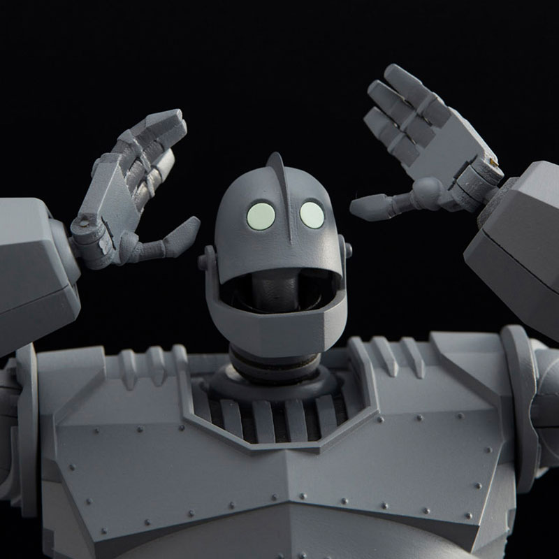 AmiAmi [Character & Hobby Shop] | RIOBOT - The Iron Giant Action