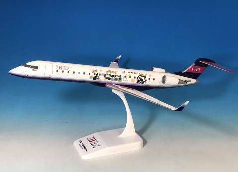 AmiAmi [Character & Hobby Shop] | Desktop Model 1/100 CRJ-700 IBEX