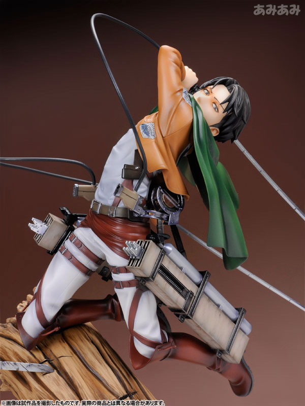 Mikasa & Levi outlet ARTFX J Figure Combo