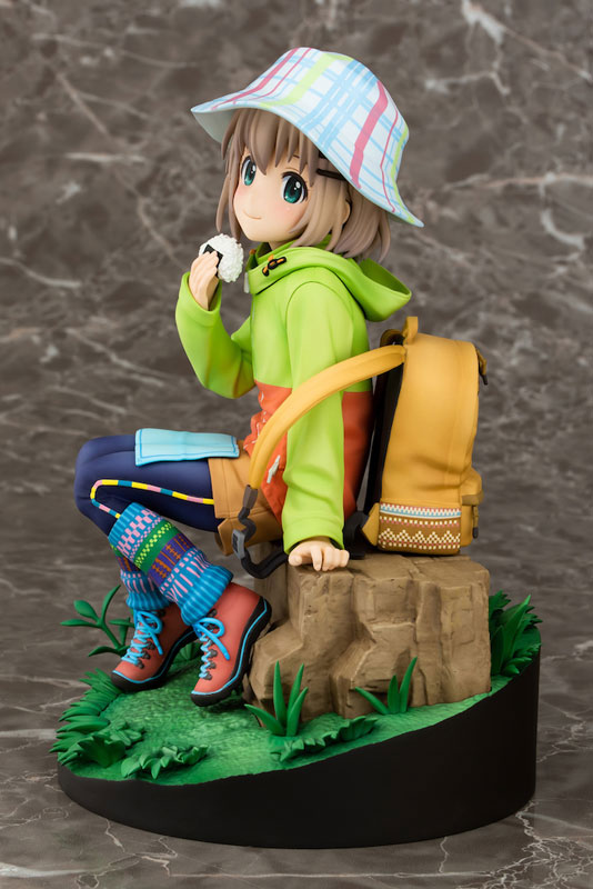 AmiAmi [Character & Hobby Shop]  Big Leather Strap Yama no Susume Omoide  Present 03 / Kaede (SD Christmas ver.)(Released)