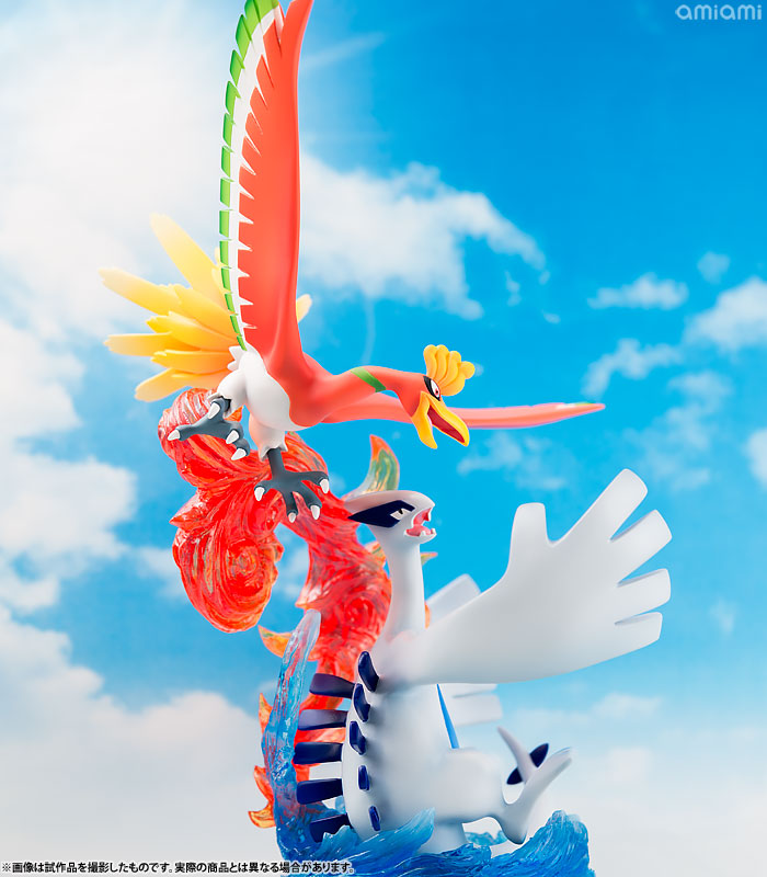 Figures Ho-Oh and Lugia Pokémon G.E.M.EX Series