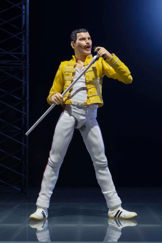 S.H.Figuarts フレディ・マーキュリー 『Live at wembl…-