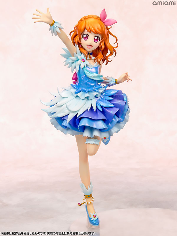 AmiAmi [Character & Hobby Shop] | [Exclusive Sale] Lucrea Aikatsu! Akari  Ozora Cosmos Ver. Complete Figure(Released)