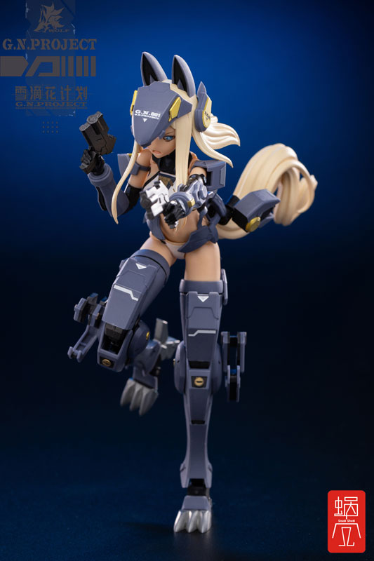 FIGURE-060337_09.jpg