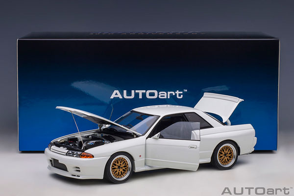 AmiAmi [Character & Hobby Shop] | 1/18 Nissan Skyline GT-R (R32) 