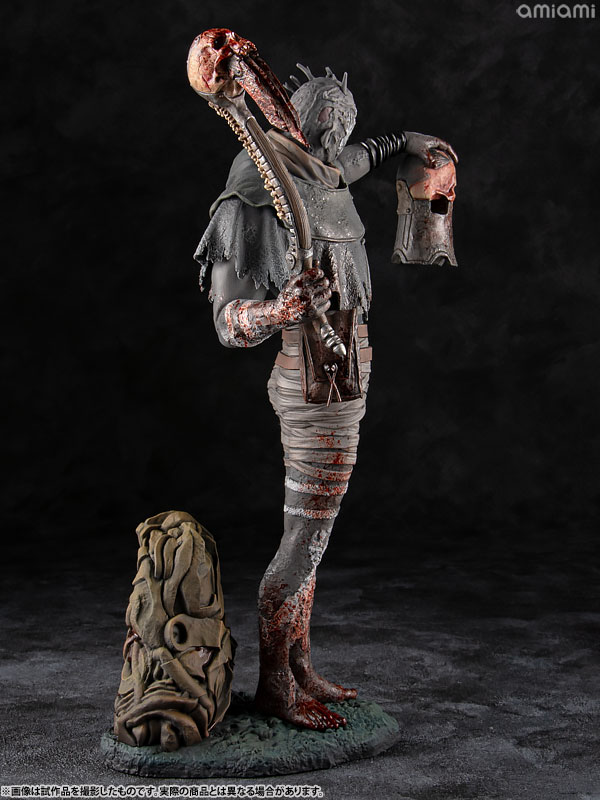 Dead by Daylight THE WRAITH フィギュア　コトブキヤ Amazon.com: Kotobukiya Dead by Daylight: The Wraith PVC Statue
