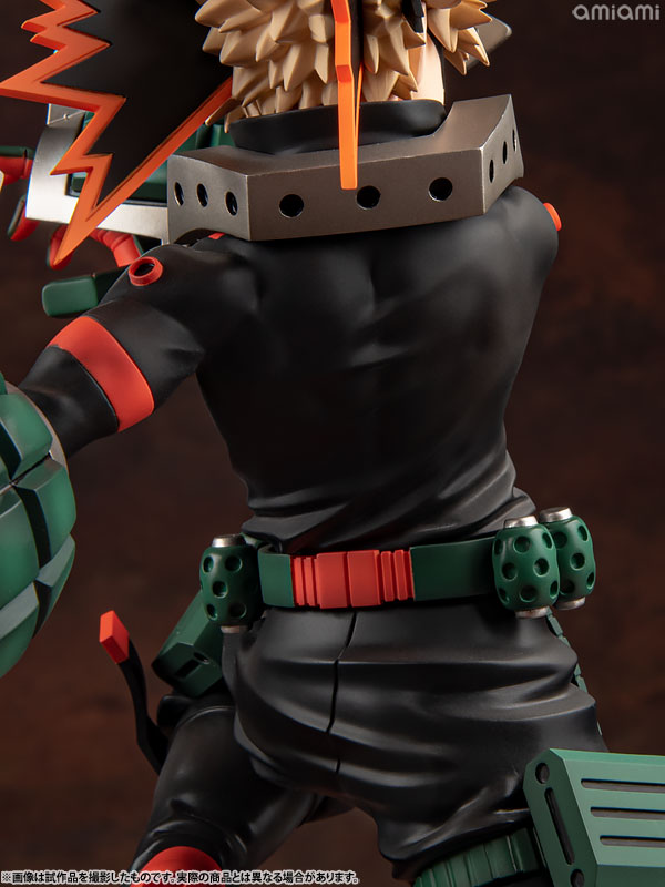 My Hero Academia - Katsuki Bakugo Figurine à l'échelle 1/7 (version