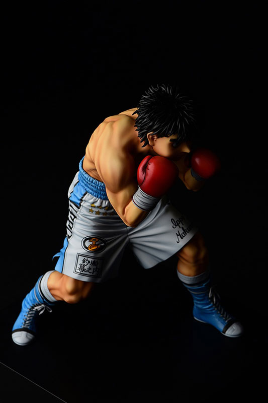 AmiAmi [Character & Hobby Shop]  Hajime no Ippo THE FIGHTING! New  Challenger - Ippo Makunouchi Regular Edition Real Figure w/First Press  Bonus (New Price Ver.)(Released)