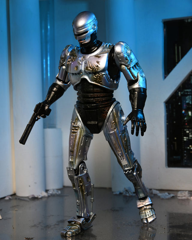 NECA [ロボコップ]AlexjMurphy BATTLEDamage!VER Amazon.com: NECA Ultimate Robocop Alex Murphey in OCP