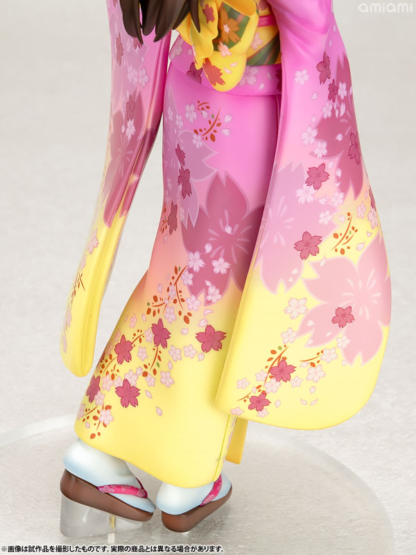 FuRyu Karakai Jouzu no Takagi-san 3 Takagi-san Sakura Wasou Ver. 1/7 PVC  Figure, Figures & Plastic Kits