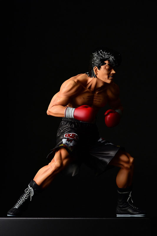 AmiAmi [Character & Hobby Shop]  Hajime no Ippo THE FIGHTING! New  Challenger - Mamoru Takamura Limited Edition Real Figure(Released)