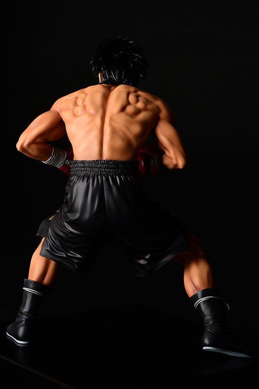 AmiAmi [Character & Hobby Shop]  Hajime no Ippo THE FIGHTING! New  Challenger - Mamoru Takamura Limited Edition Real Figure(Released)