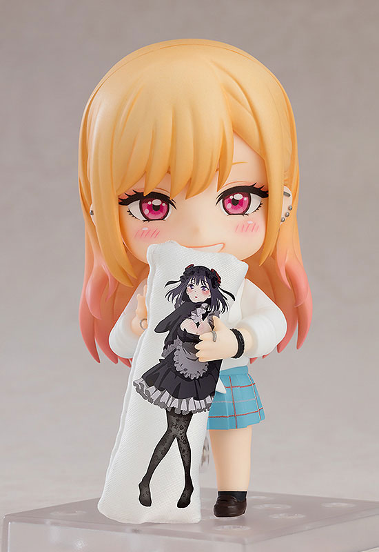 AmiAmi [Character & Hobby Shop]  Nendoroid Doll TV Anime My Dress-Up  Darling Shizuku Kuroe cosplay by Marin(Pre-order)