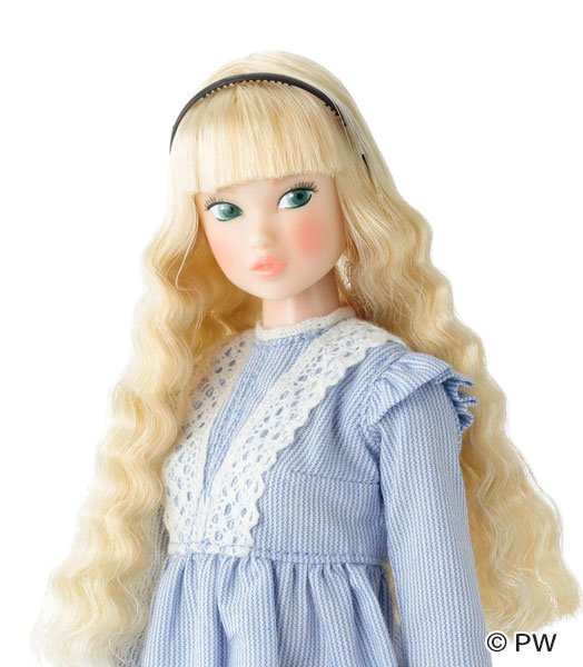 momoko doll-