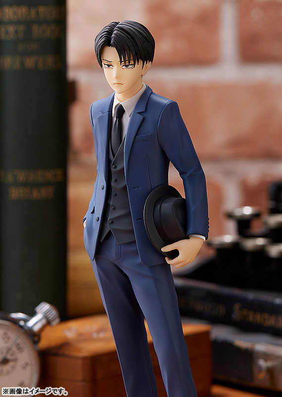 コウイチ【希少✨美品】LEVI’S ACTION SUITS ビジネス Attack on Titan Pop Up Parade Levi (Suit Ver.)