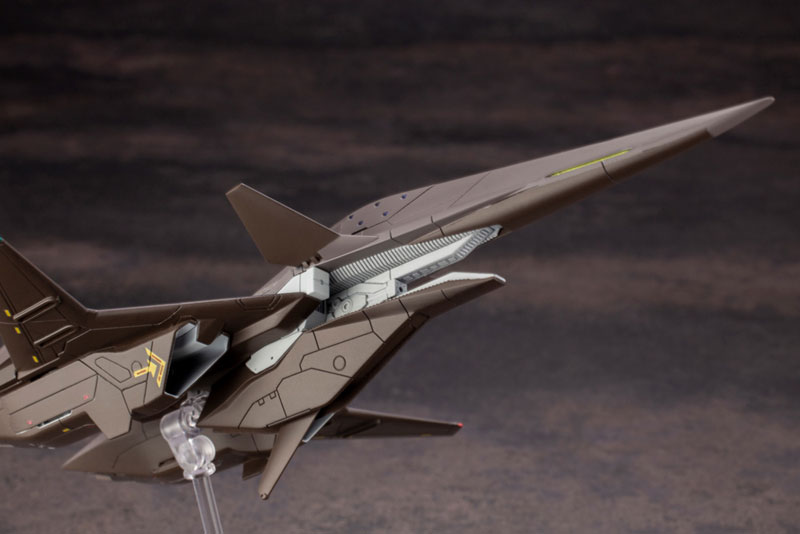 AmiAmi [Character & Hobby Shop] | ACE COMBAT Series ADF-01 [For
