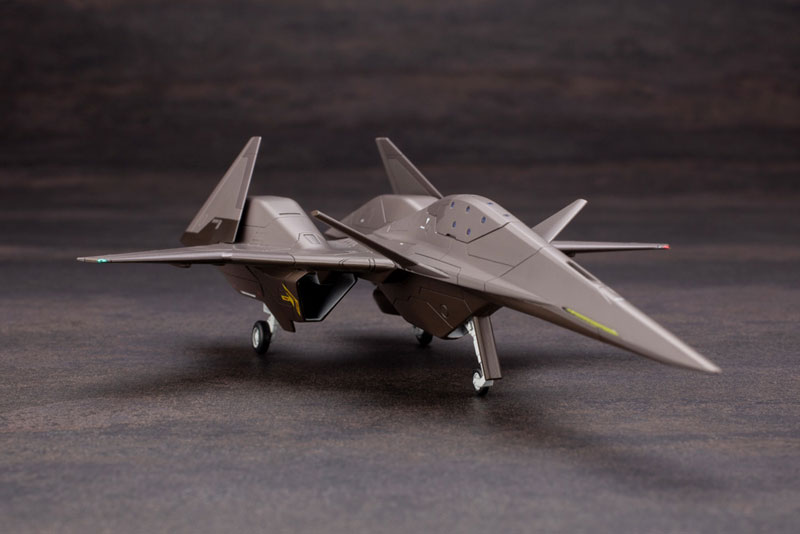 AmiAmi [Character & Hobby Shop] | ACE COMBAT Series ADF-01 [For