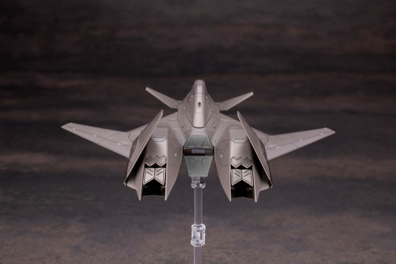 KOTOBUKIYA 1/144 ACE COMBAT Series ADF-01 For Modelers