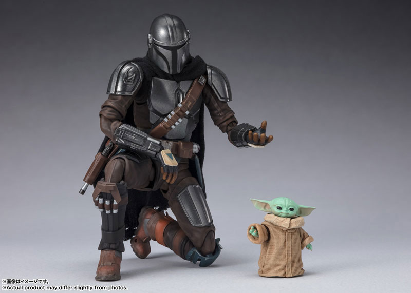AmiAmi [Character & Hobby Shop] | S.H.Figuarts Mandalorian & Grogu