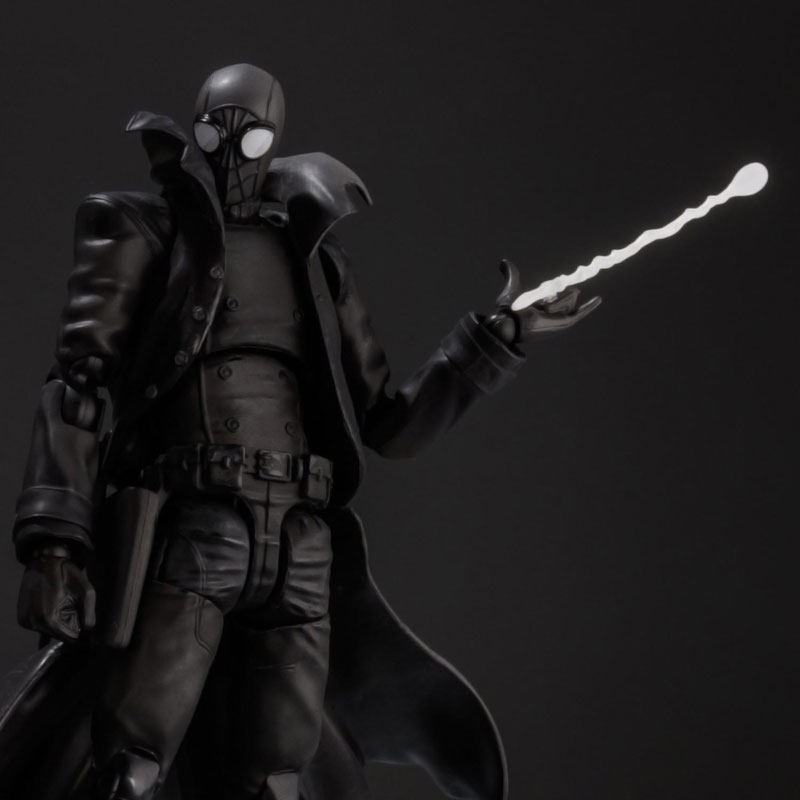 Spider-Man Noir PVCフィギュア Amazon.com: Spider-Man: Spider-Bath SV Action Spider-Man