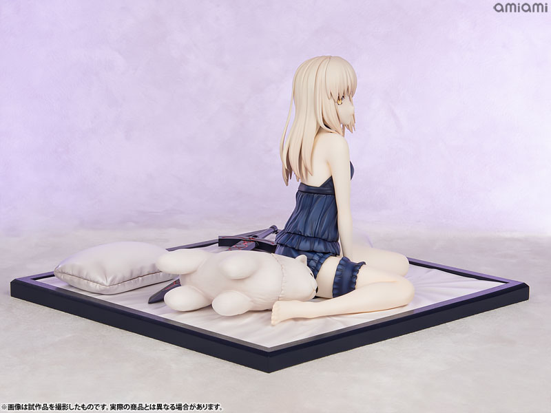 AmiAmi [Character & Hobby Shop] | KDcolle Fate/stay night [Heaven's Feel]  Saber Alter Baby doll dress ver. KADOKAWA Special Set 1/7 Complete  Figure(Released)