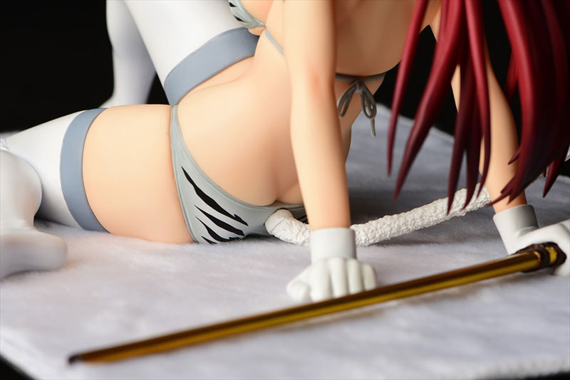 Figurine Erza Scarlet High Kick White Bunny Version Orca Toys Fairy Tail