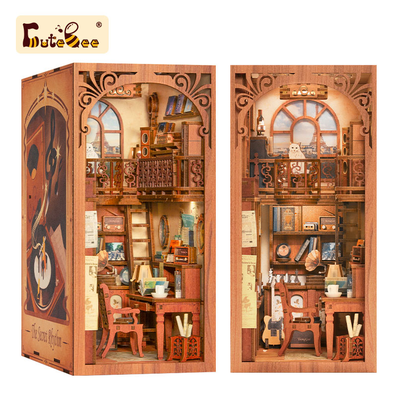 1pc 1:24 DIY Wooden Magic Dressing Up Small House Building Model