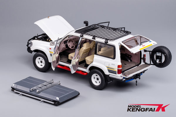 AmiAmi [Character & Hobby Shop] | 1/18 Toyota Land Cruiser VX-R  