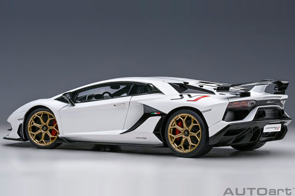 AmiAmi [Character & Hobby Shop] | 1/18 Lamborghini Aventador SVJ